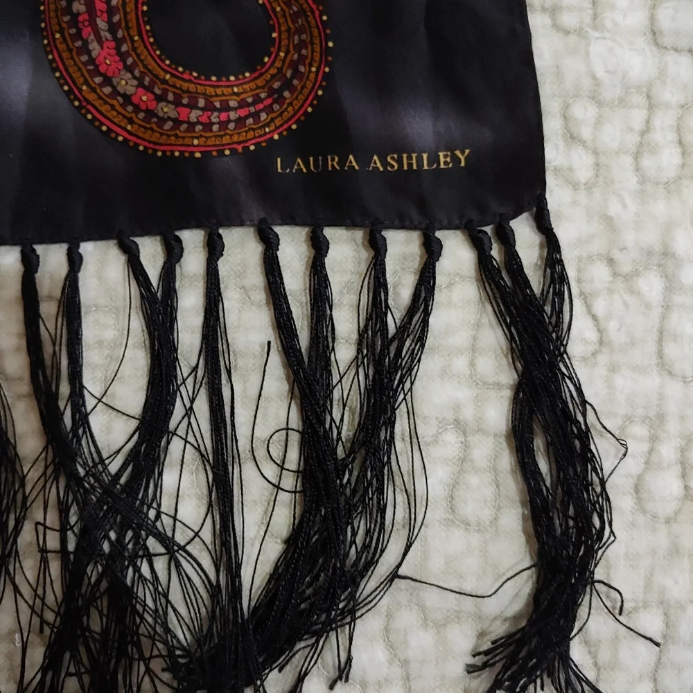 Laura Ashley laura ashley